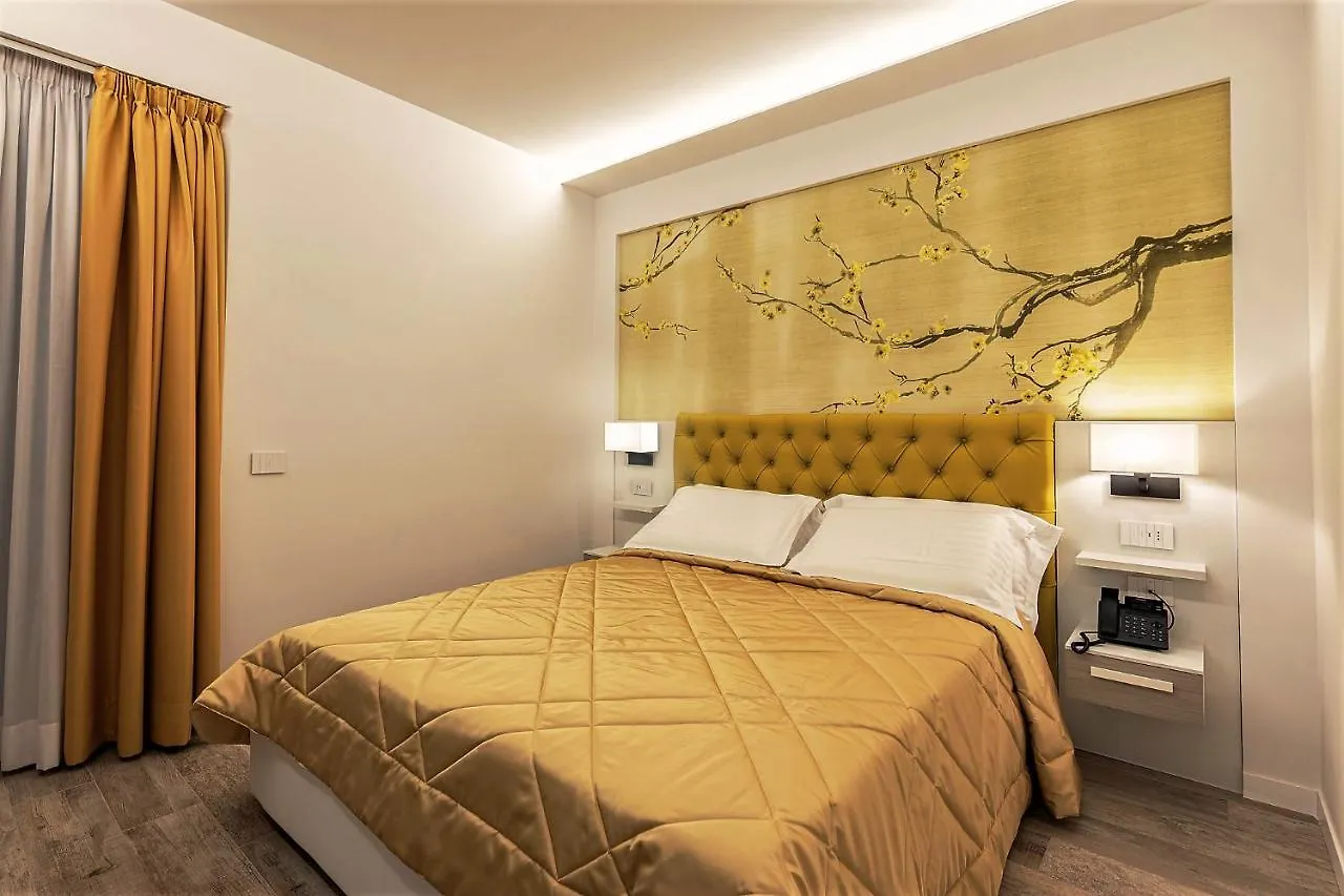 Petit Hotel Prato  Prato (Prato)
